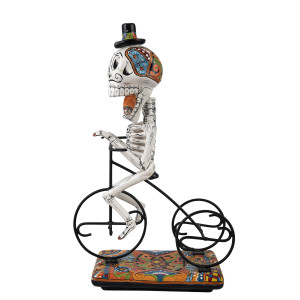 Catrin Ciclista - tradycyjna figura z motywem Talavera