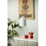 Trompeta blanca - lampa miedziana z białą patyną